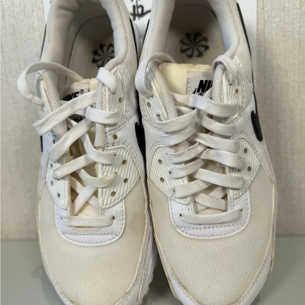 Nike size air